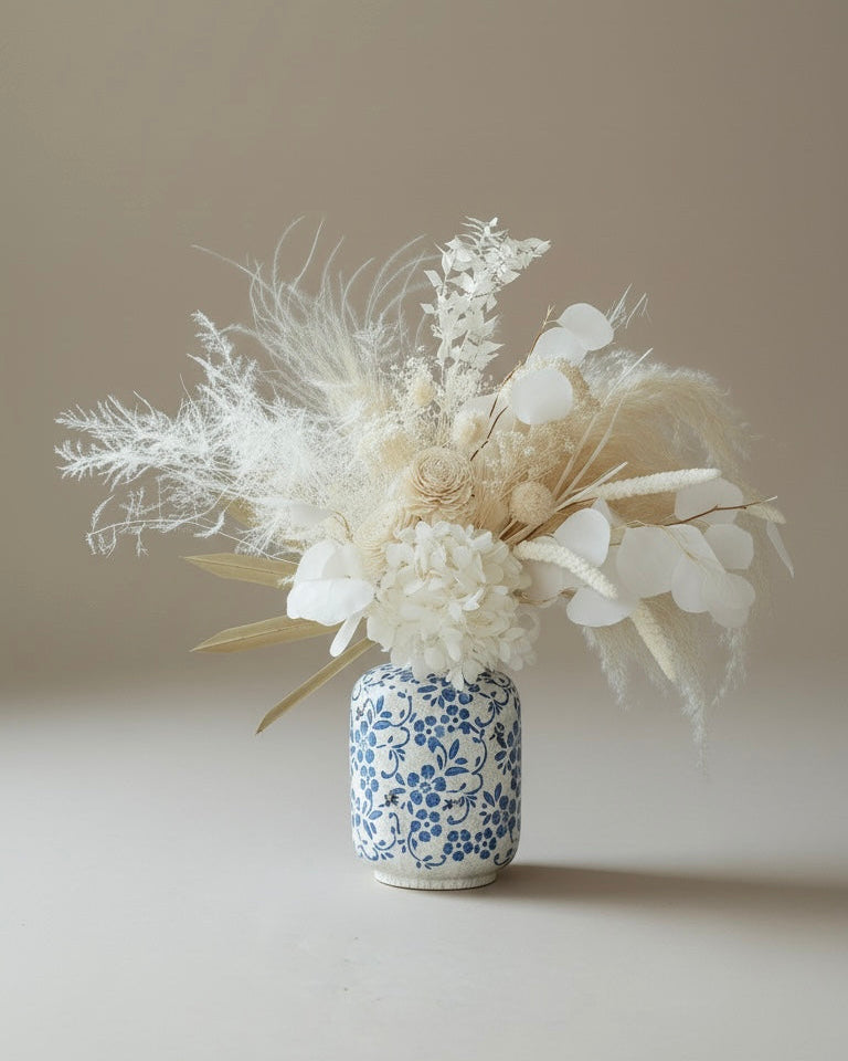 Luna Meadow - Dried Flowers Arrangement